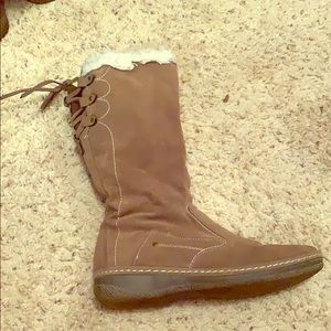 Mid calf winter boots